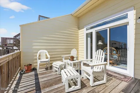142 Brunswick Avenue E Holden Beach NC 28462