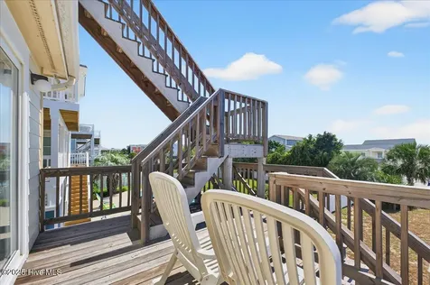 142 Brunswick Avenue E Holden Beach NC 28462