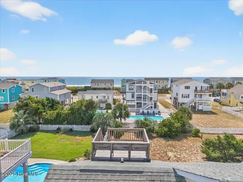142 Brunswick Avenue E Holden Beach NC 28462