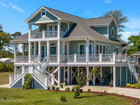 3953 Palm Street SE Bolivia NC 28422