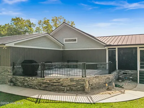 280 Hickman Road NW Calabash NC 28467