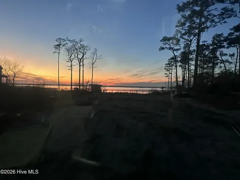 980 Crow Hill Road Beaufort NC 28516