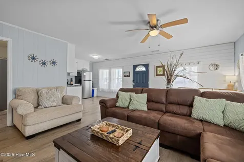 205 Barefoot Lane Atlantic Beach NC 28512