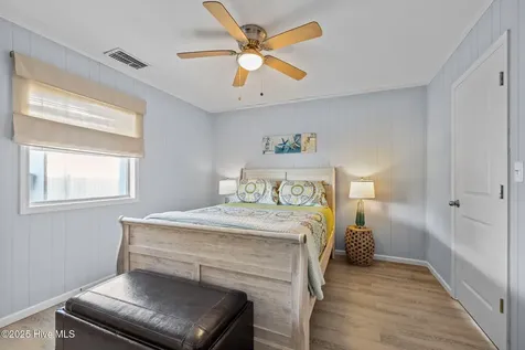 205 Barefoot Lane Atlantic Beach NC 28512