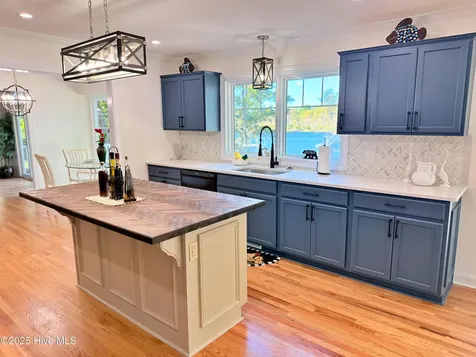 273 W Rock Creek Road New Bern NC 28562