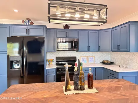 273 W Rock Creek Road New Bern NC 28562