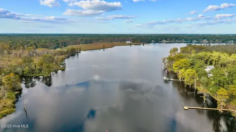 273 W Rock Creek Road New Bern NC 28562