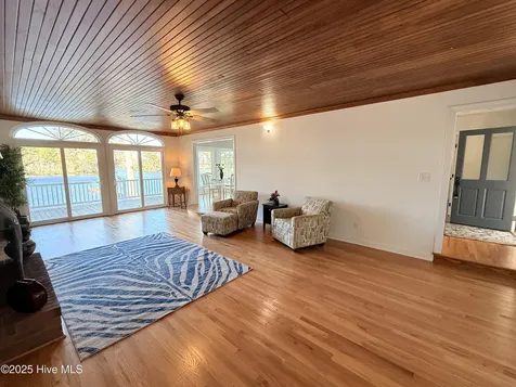 273 W Rock Creek Road New Bern NC 28562