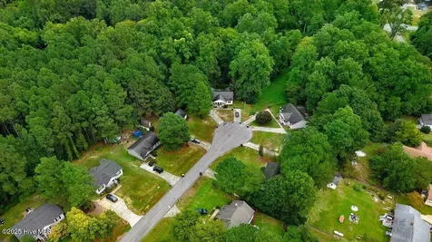 147 Creekside Drive Four Oaks NC 27524