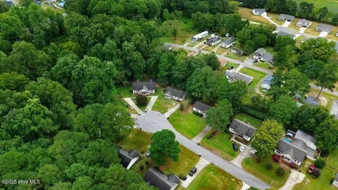147 Creekside Drive Four Oaks NC 27524