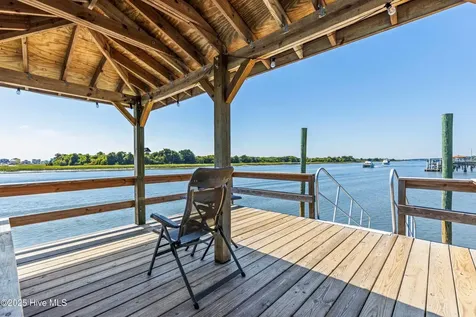 2643 Nags Head Road SW Supply NC 28462