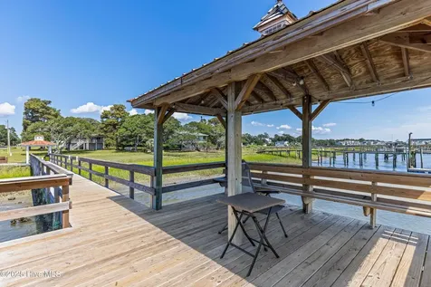 2643 Nags Head Road SW Supply NC 28462