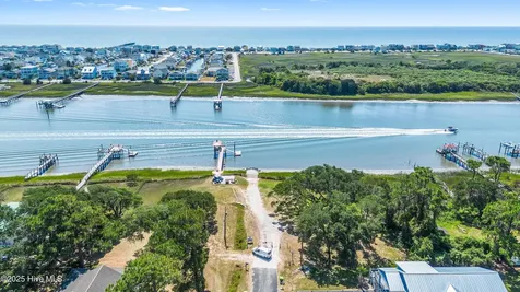 2643 Nags Head Road SW Supply NC 28462