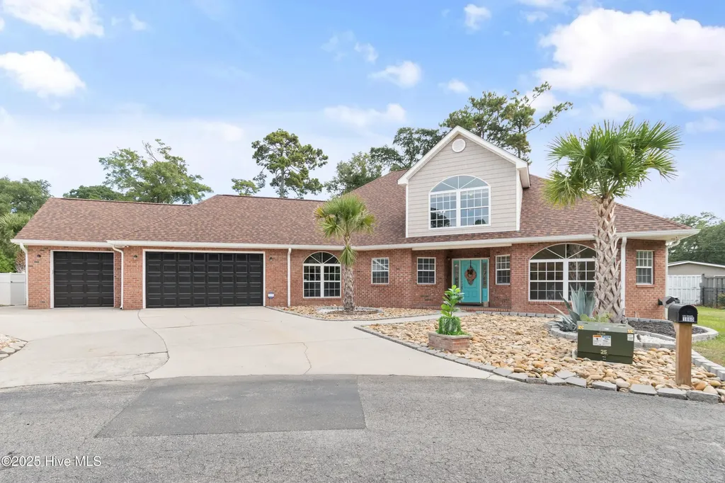 1860 Oak Harbour Drive SW Ocean Isle Beach NC 28469