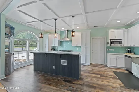 1860 Oak Harbour Drive SW Ocean Isle Beach NC 28469