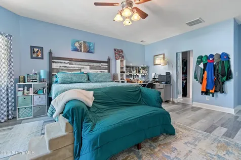 1860 Oak Harbour Drive SW Ocean Isle Beach NC 28469