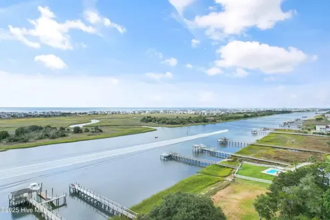 1860 Oak Harbour Drive SW Ocean Isle Beach NC 28469