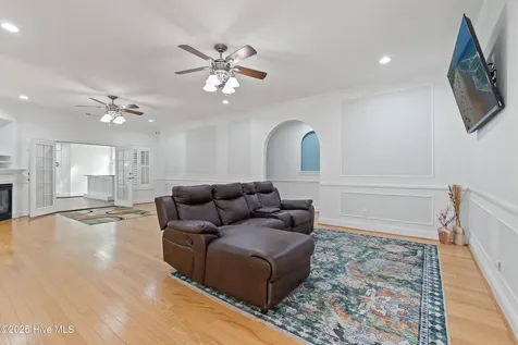1860 Oak Harbour Drive SW Ocean Isle Beach NC 28469