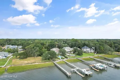 1860 Oak Harbour Drive SW Ocean Isle Beach NC 28469