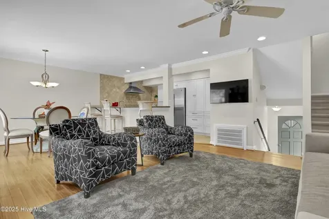 100 Driftwood Court Wrightsville Beach NC 28480