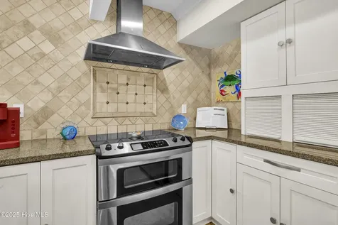 100 Driftwood Court Wrightsville Beach NC 28480