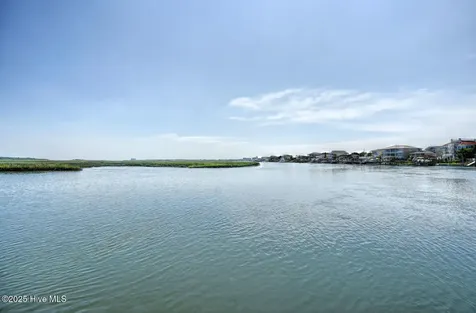 100 Driftwood Court Wrightsville Beach NC 28480