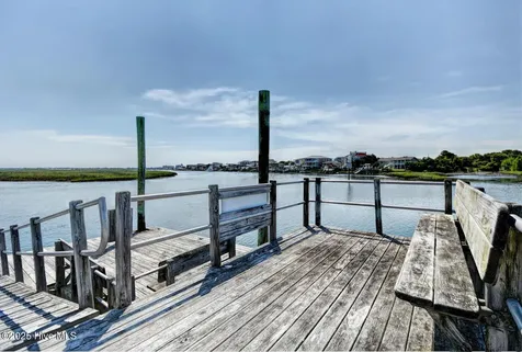 100 Driftwood Court Wrightsville Beach NC 28480