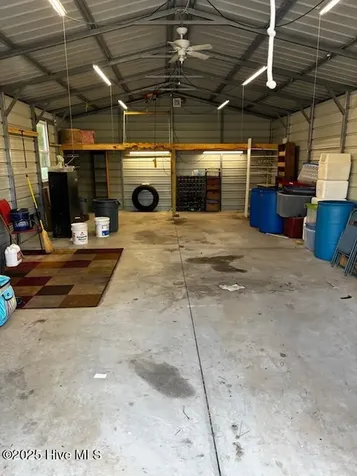 405 West Road Lumberton NC 28358