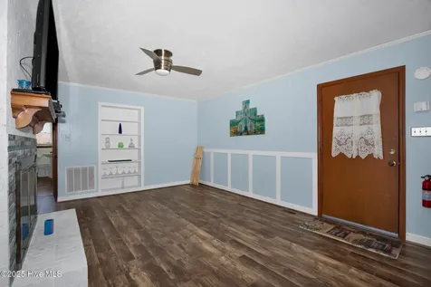 405 West Road Lumberton NC 28358