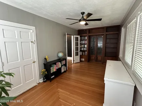 330 Mcrae Street Laurinburg NC 28352