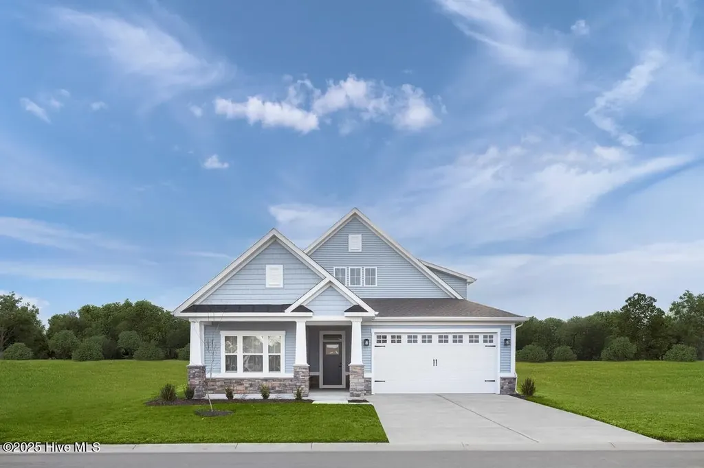 4032 Farmfield Drive Navassa NC 28451