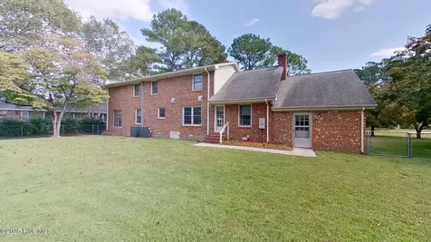 705 River Road Trent Woods NC 28562