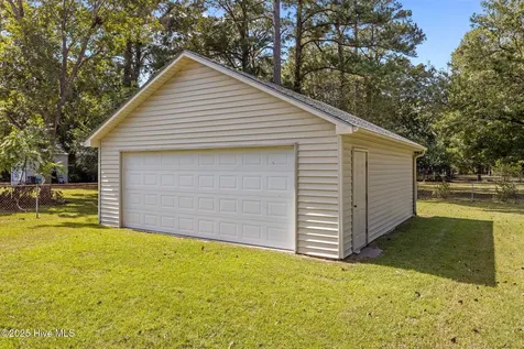 705 River Road Trent Woods NC 28562
