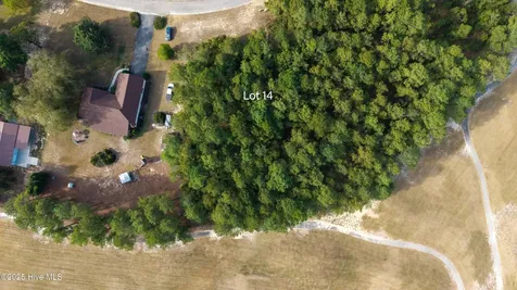 14 Old Tom Morris Road Garland NC 28441