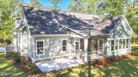 820 Weston Lane SE Bolivia NC 28422