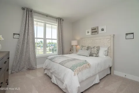 221 Shoreview Drive New Bern NC 28562