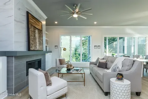 221 Shoreview Drive New Bern NC 28562