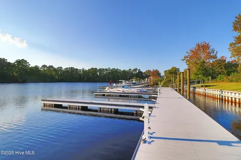 103 Shoreview Drive New Bern NC 28562