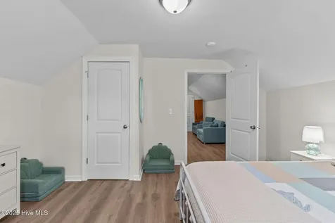101 SW 28th Street Oak Island NC 28465