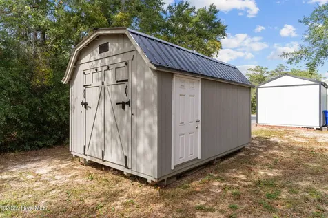 101 SW 28th Street Oak Island NC 28465