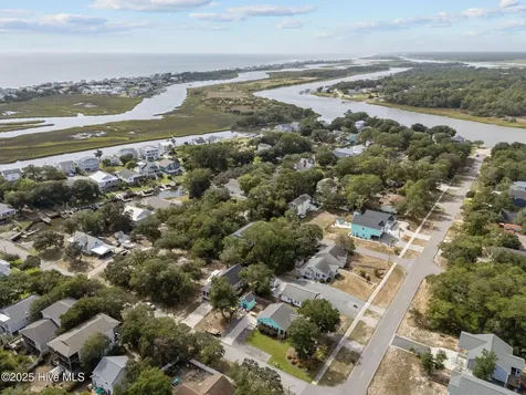 101 SW 28th Street Oak Island NC 28465