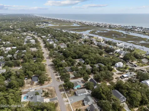 101 SW 28th Street Oak Island NC 28465