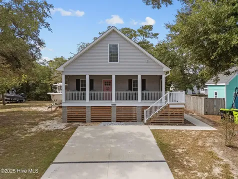 101 SW 28th Street Oak Island NC 28465