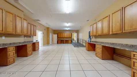 180 Coastal Lane Jacksonville NC 28546