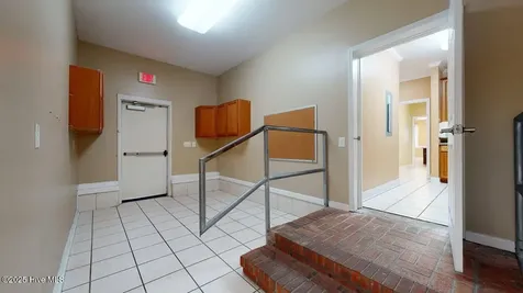 180 Coastal Lane Jacksonville NC 28546