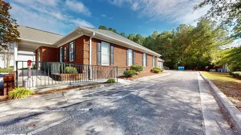180 Coastal Lane Jacksonville NC 28546