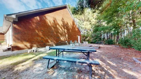 180 Coastal Lane Jacksonville NC 28546