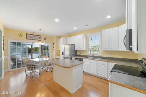 3143 Wild Azalea Way SE Southport NC 28461