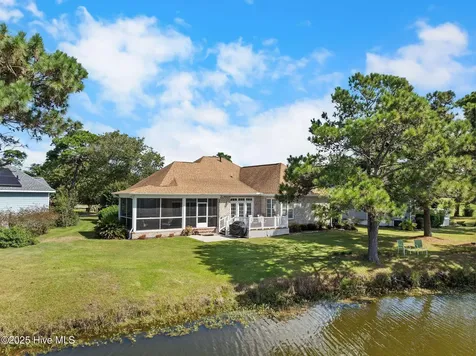 3143 Wild Azalea Way SE Southport NC 28461