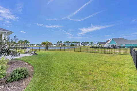 357 Spicer Lake Drive Holly Ridge NC 28445